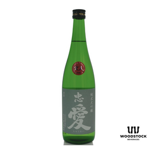 Tomikawa Chuai Nakadori Junmai Daiginjo 720ml